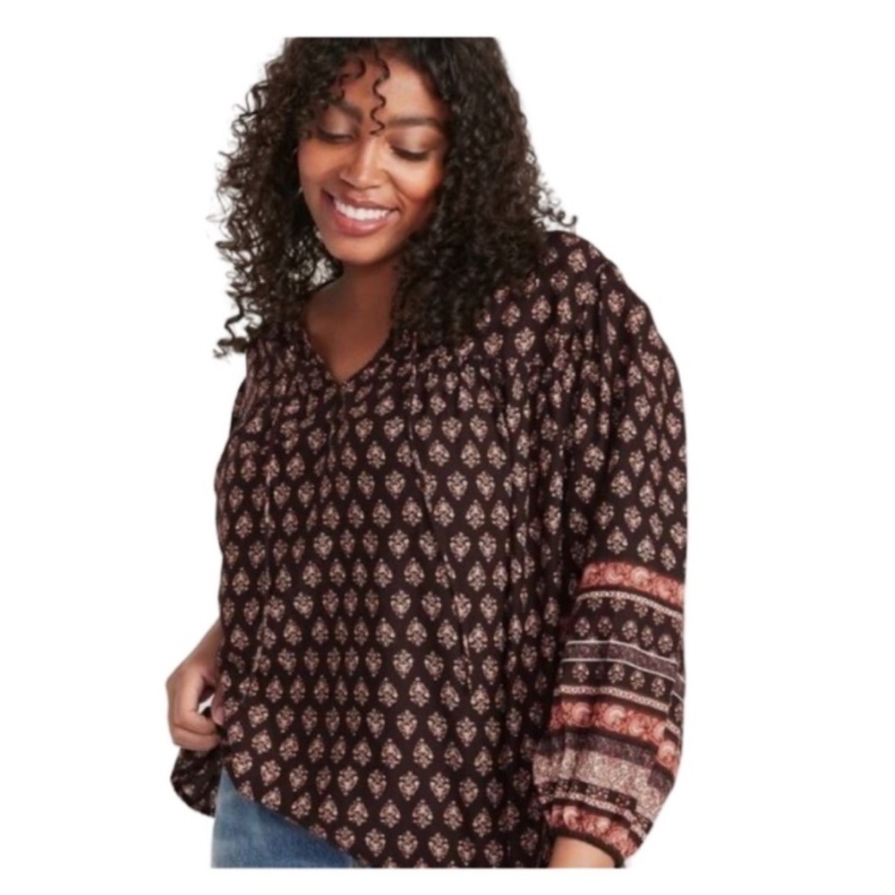 Old Navy Long Sleeve Brown Smocked Printed Peasant Blouse NWT Size L